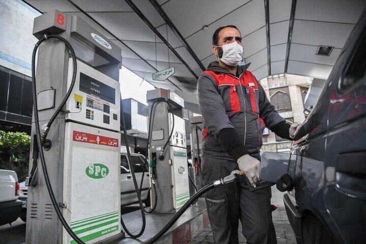 جدیدترین خبر درباره سهمیه بنزین نوروز/ کارت بانکی جای کارت سوخت را می‌گیرد؟