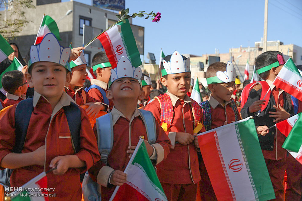 جشن شکوفه‌ها در مدارس سراسر کشور آغاز شد - خبرگزاری مهر | اخبار ایران و جهان