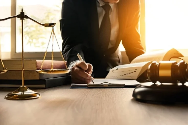 نکات نوشتن لایحه برای دادگاه