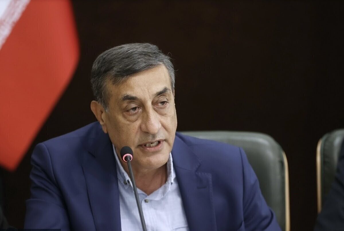 رئیس جمهور قائمپناه: توهین به رئیسجمهور معنی ولایمتداری است؟