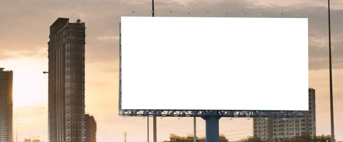 عوامل محیطی مؤثر بر بازده بیلبوردهای تبلیغاتی تبریز